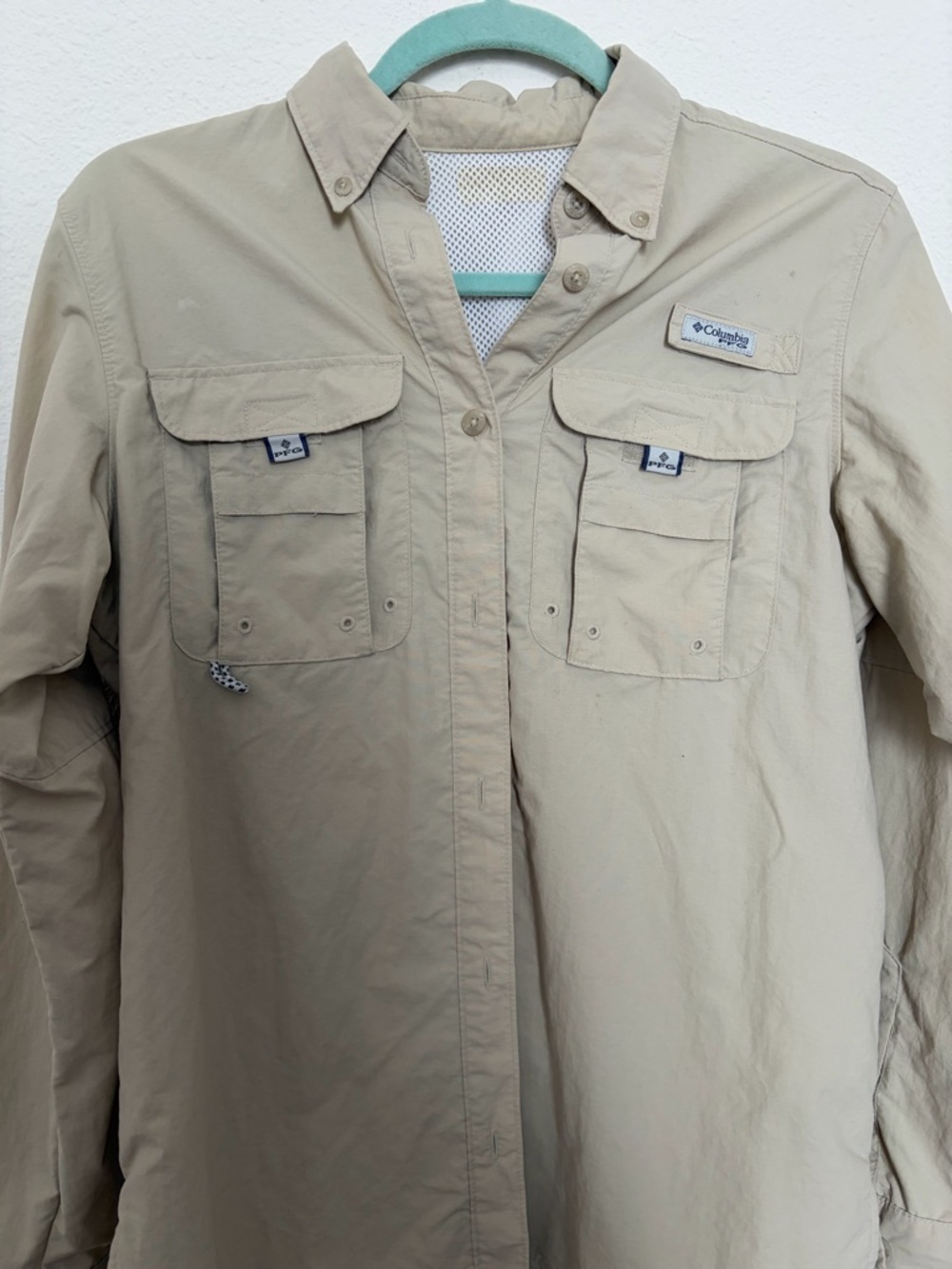Columbia Beige Women's PFG Bahama Long Sleeve Shirt w/ Omnishade UPF 50  - Small